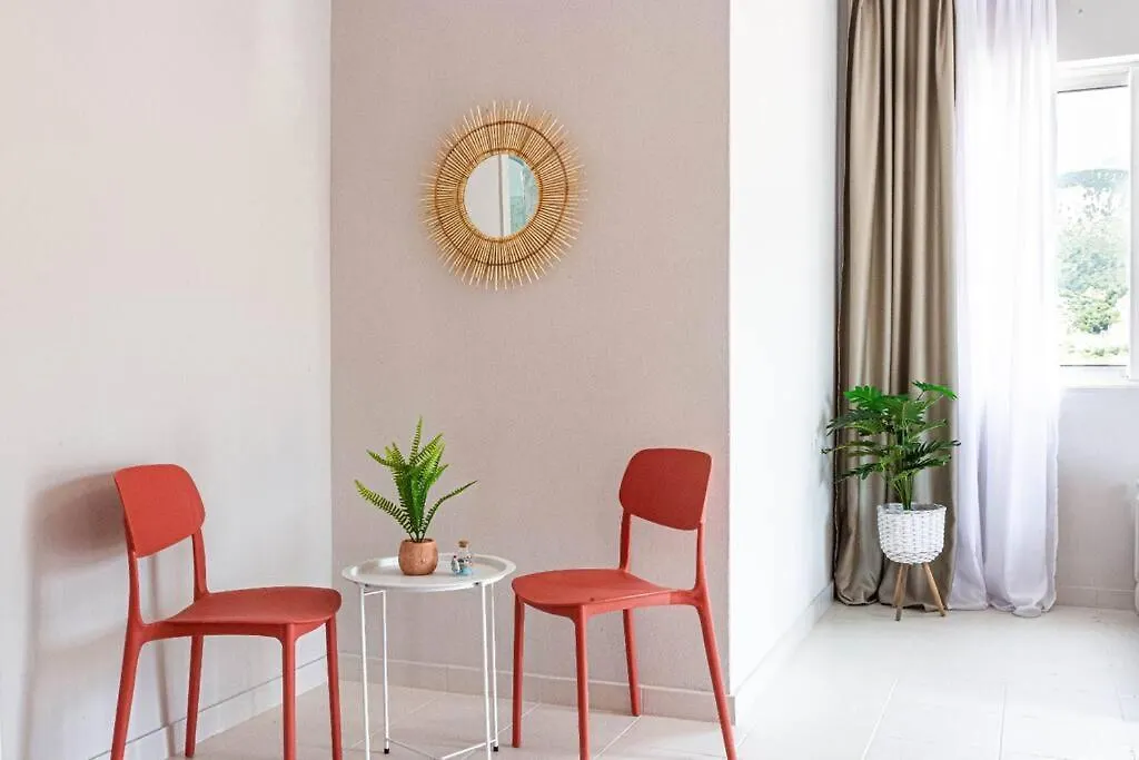 Himara City 23 - Central, Beach Access Apartment